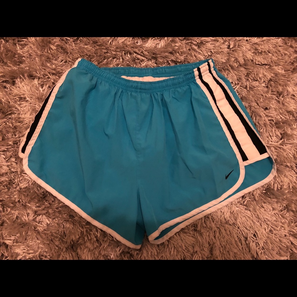 Nike Women's 3'' Dry Tempo Core Running Shorts